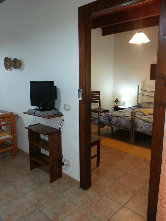 Agriturismo La Barca In Secca Olmedo Kültér fotó