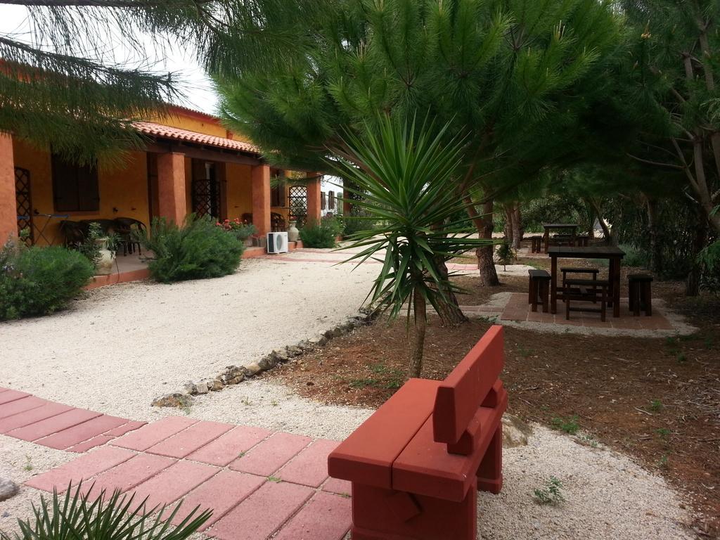 Agriturismo La Barca In Secca Olmedo Kültér fotó