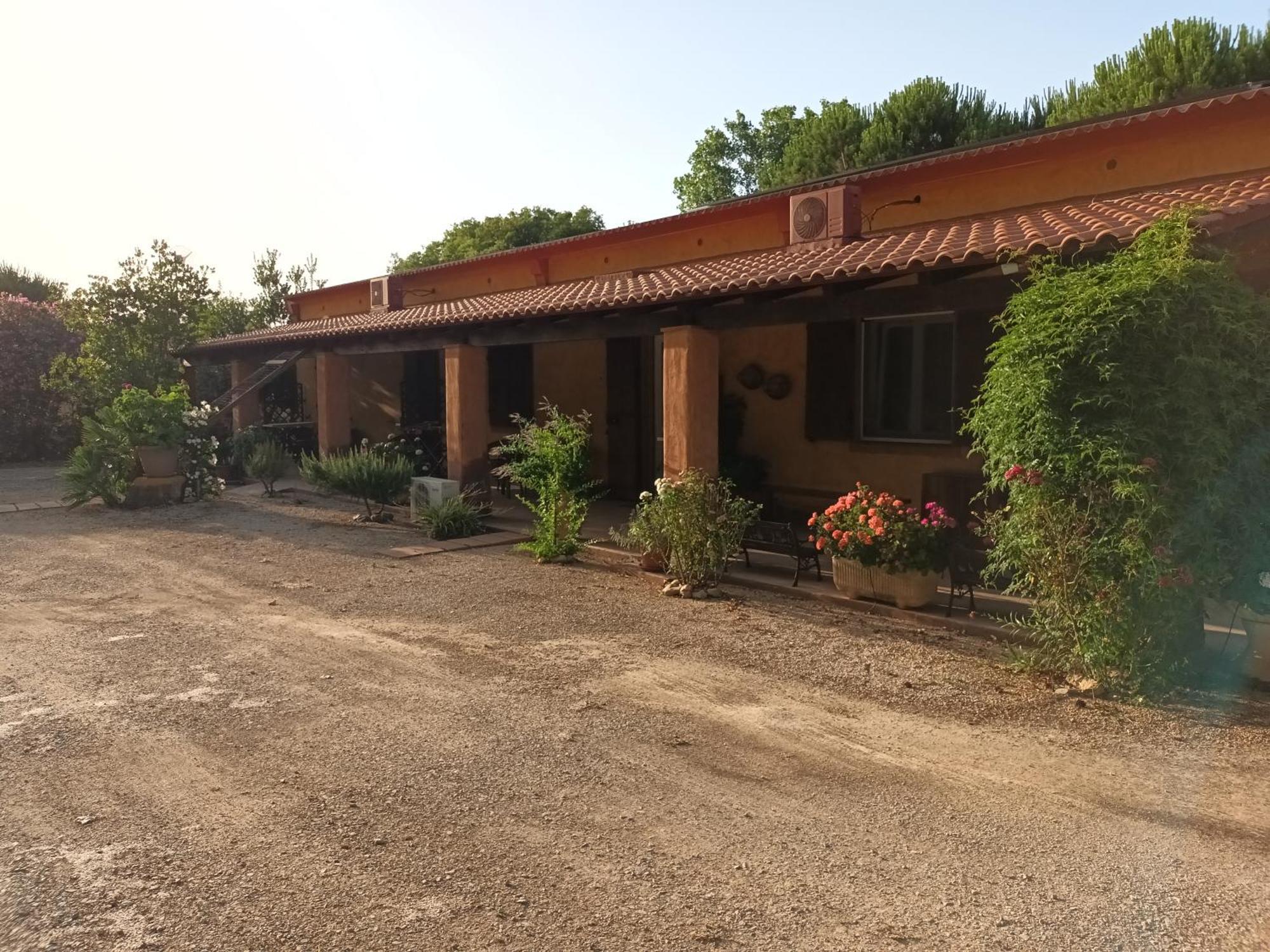 Agriturismo La Barca In Secca Olmedo Kültér fotó
