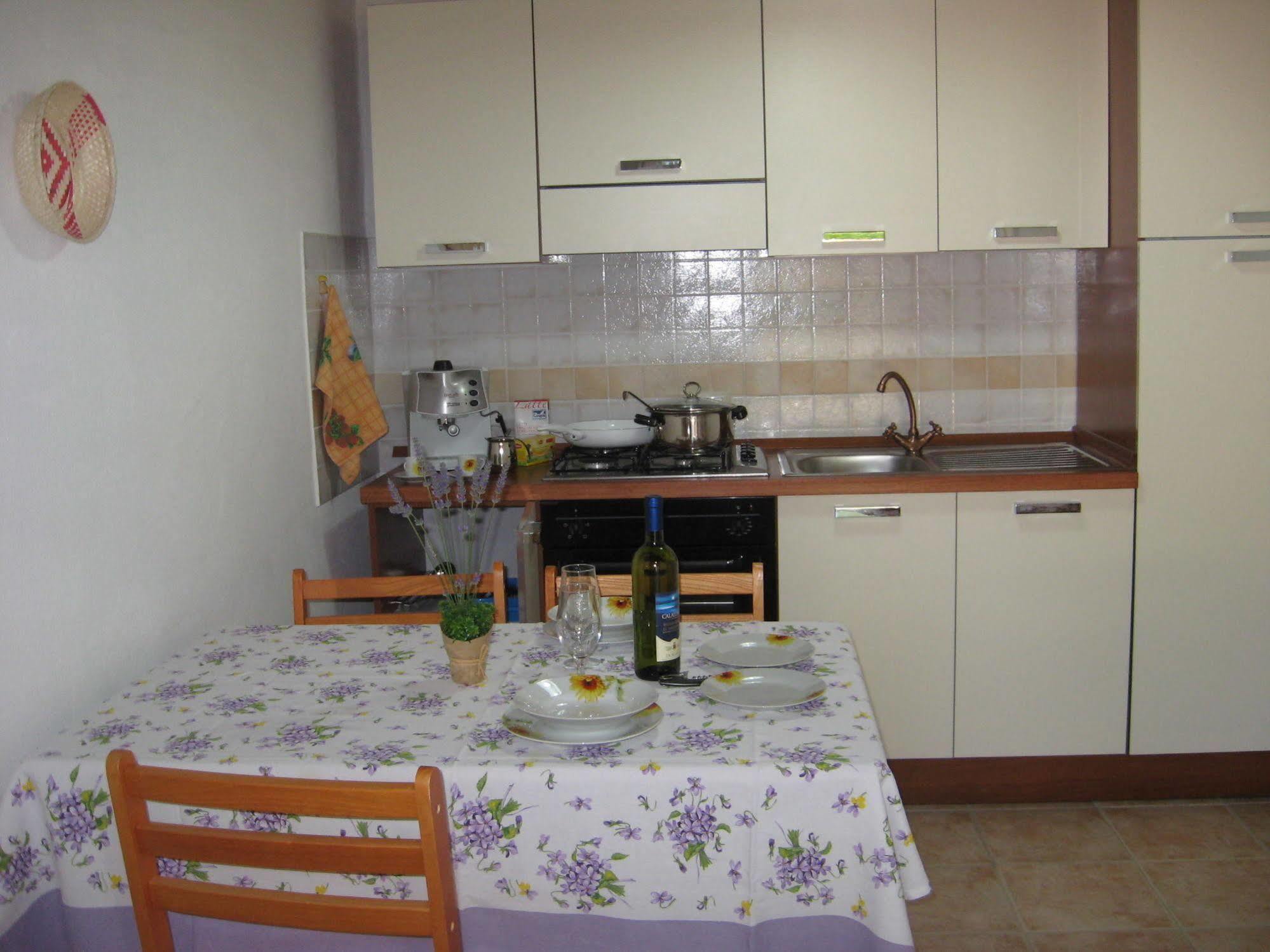 Agriturismo La Barca In Secca Olmedo Kültér fotó