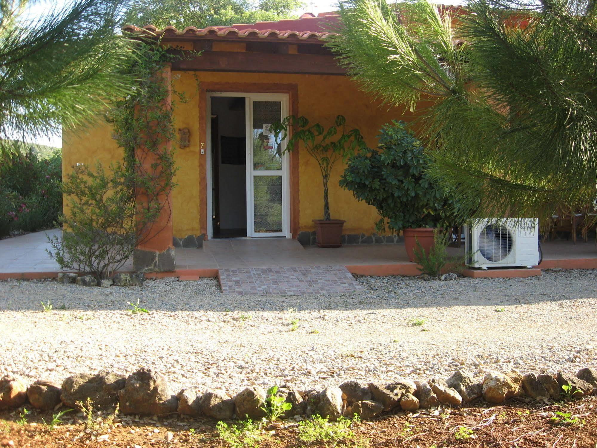 Agriturismo La Barca In Secca Olmedo Kültér fotó
