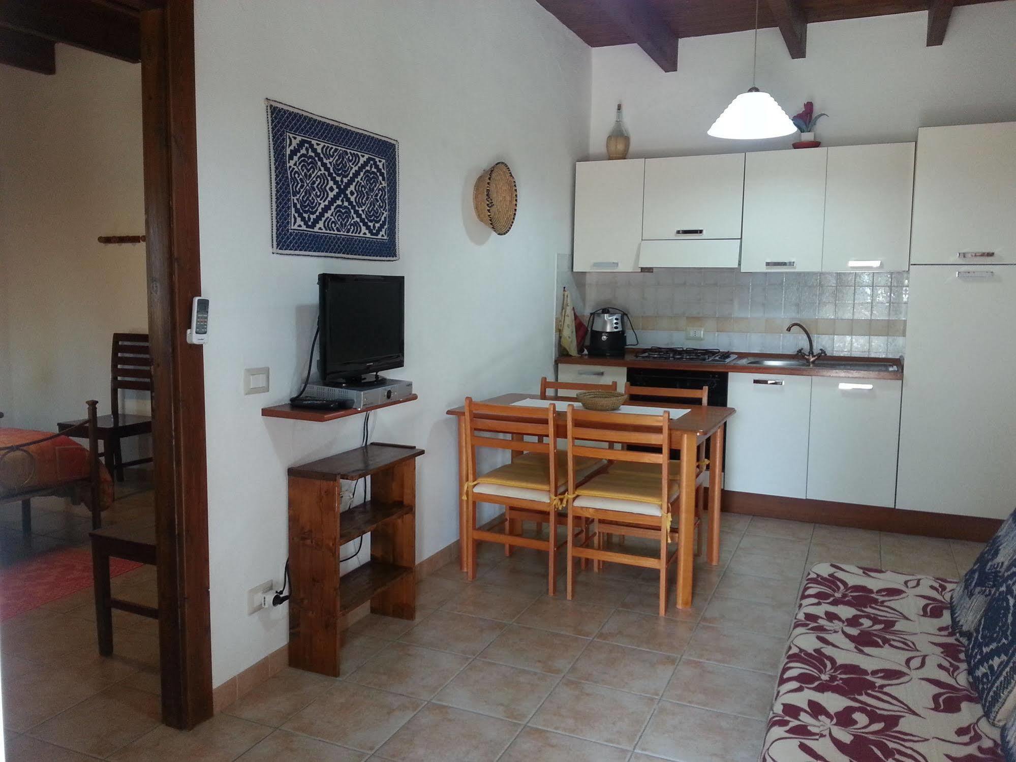 Agriturismo La Barca In Secca Olmedo Kültér fotó