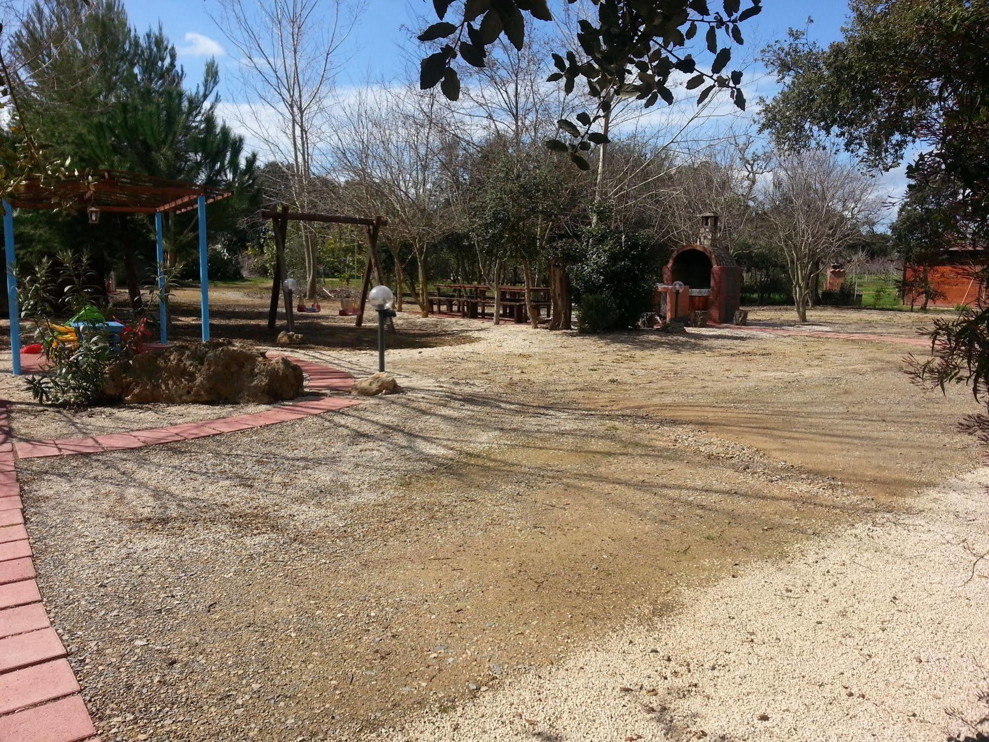 Agriturismo La Barca In Secca Olmedo Kültér fotó
