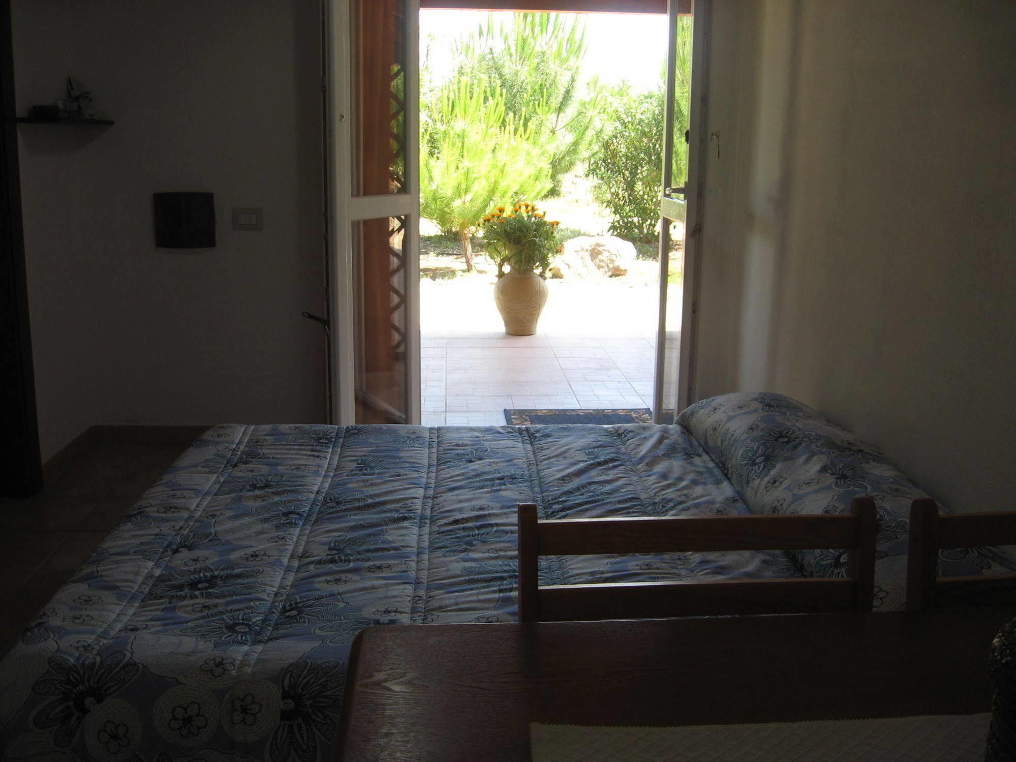 Agriturismo La Barca In Secca Olmedo Kültér fotó