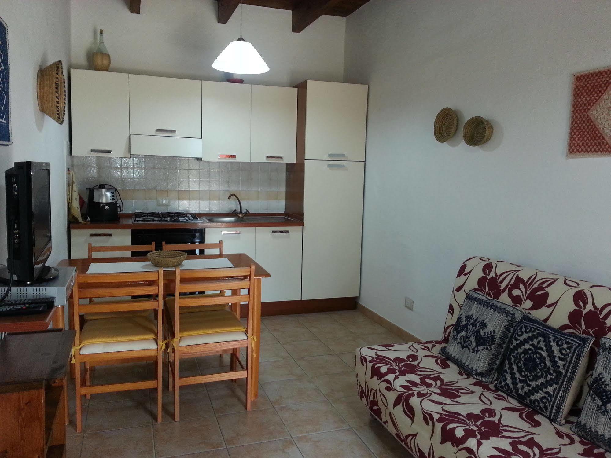 Agriturismo La Barca In Secca Olmedo Kültér fotó